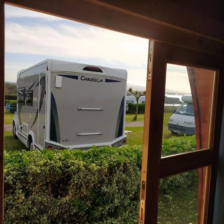 Bungalow 3 Personas - Camping Playa De Tapia Tapia De Casariego Eksteriør billede